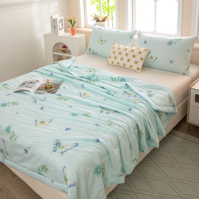 91家纺网 家纺一手货源 找家纺 天瑜家纺 2026新款棉绸夏被苏香绸舒香绸夏凉被人造棉空调被 彩蝶 蓝