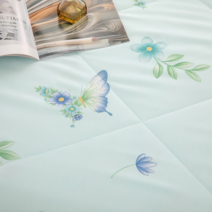 91家纺网 家纺一手货源 找家纺 天瑜家纺 2026新款棉绸夏被苏香绸舒香绸夏凉被人造棉空调被 彩蝶 蓝