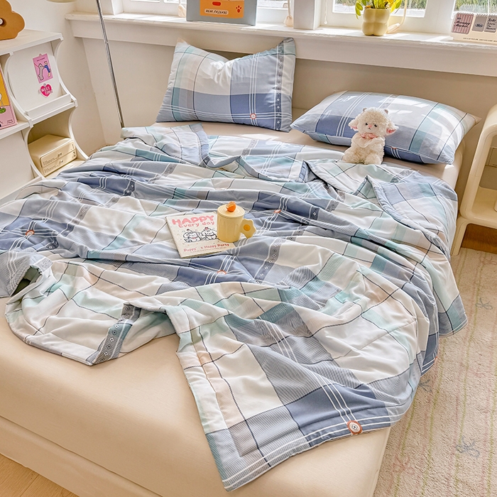 91家纺网 家纺一手货源 找家纺 天瑜家纺 2026新款棉绸夏被苏香绸舒香绸夏凉被人造棉空调被 时尚条格  蓝