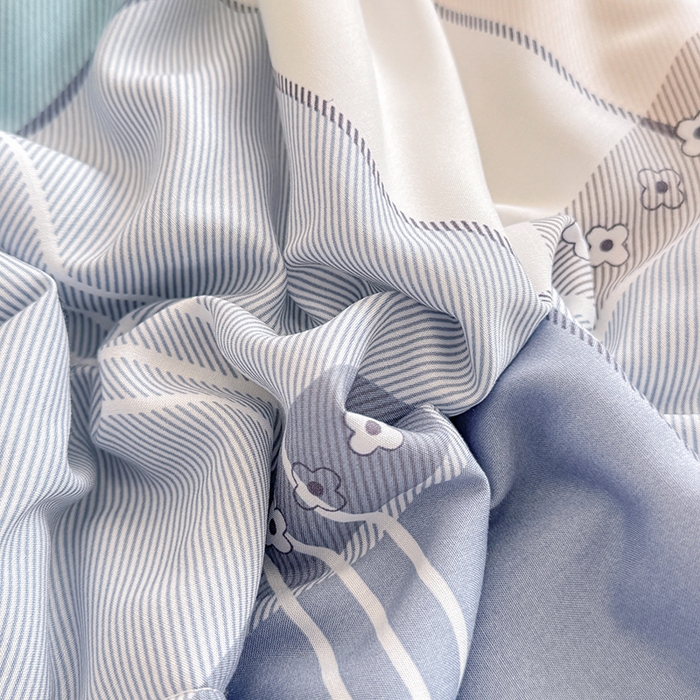 91家纺网 家纺一手货源 找家纺 天瑜家纺 2026新款棉绸夏被苏香绸舒香绸夏凉被人造棉空调被 时尚条格  蓝