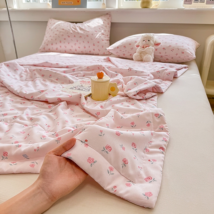 91家纺网 家纺一手货源 找家纺 天瑜家纺 2026新款棉绸夏被苏香绸舒香绸夏凉被人造棉空调被 小花 粉