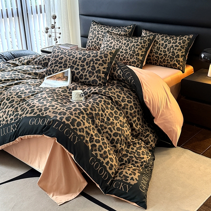 91家纺网 家纺一手货源 找家纺 色鬼布艺高端家居主号 2026新款豹纹水洗真丝款四件套 豹纹-咖