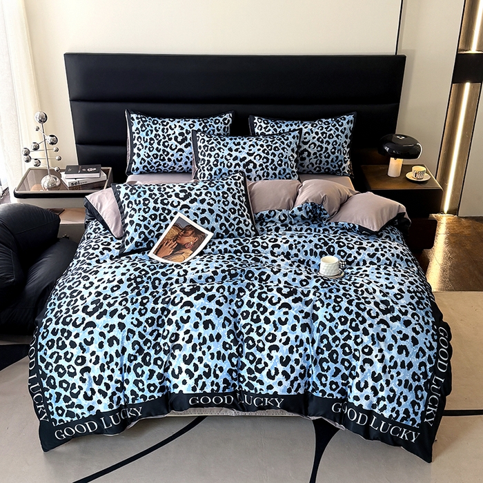 91家纺网 家纺一手货源 找家纺 色鬼布艺高端家居主号 2026新款豹纹水洗真丝款四件套 豹纹-蓝