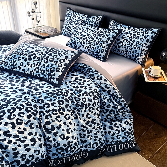 91家纺网 家纺一手货源 找家纺 色鬼布艺高端家居主号 2026新款豹纹水洗真丝款四件套 豹纹-蓝