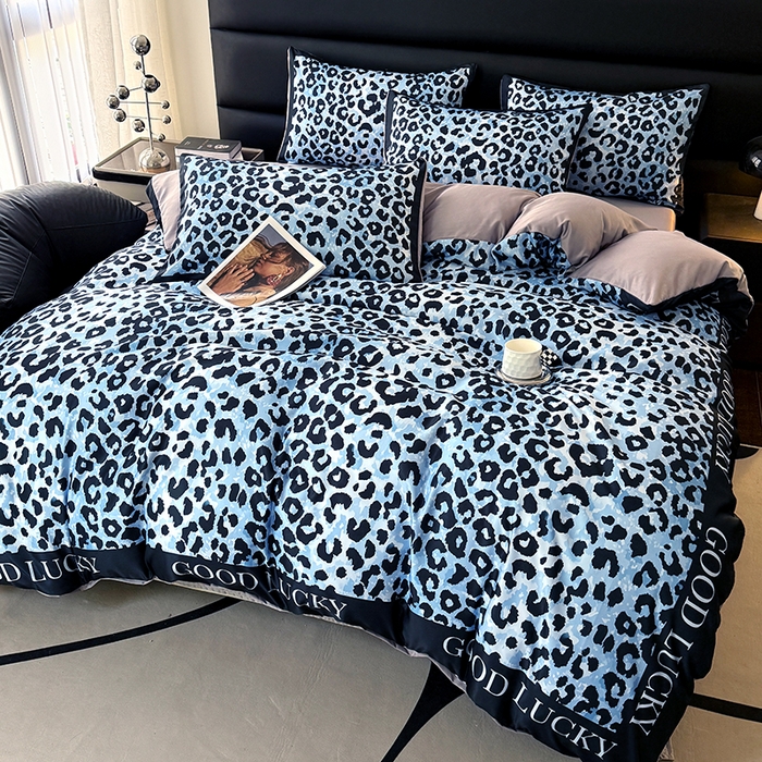 91家纺网 家纺一手货源 找家纺 色鬼布艺高端家居主号 2026新款豹纹水洗真丝款四件套 豹纹-蓝