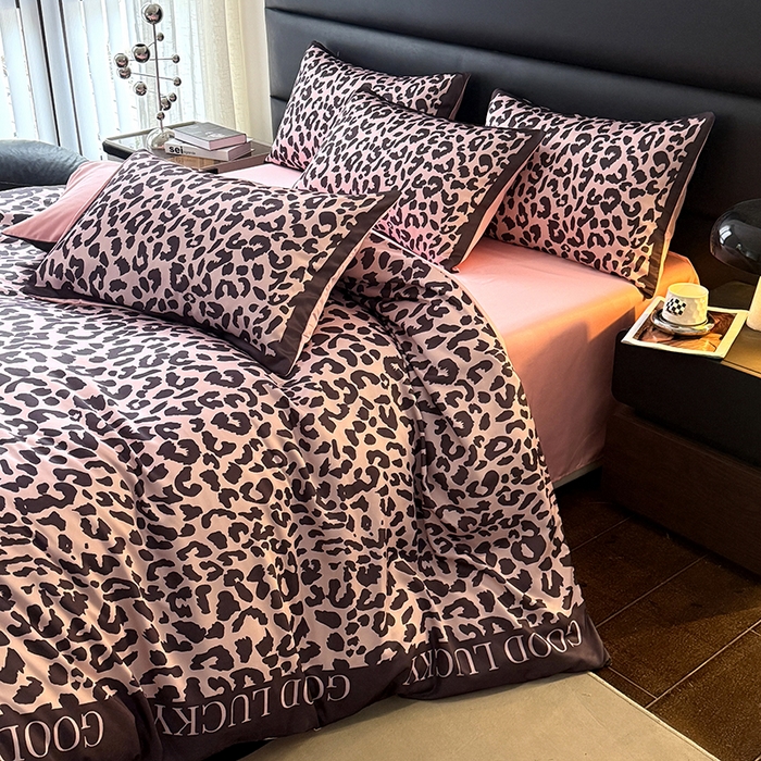 91家纺网 家纺一手货源 找家纺 色鬼布艺高端家居主号 2026新款豹纹水洗真丝款四件套 豹纹-粉