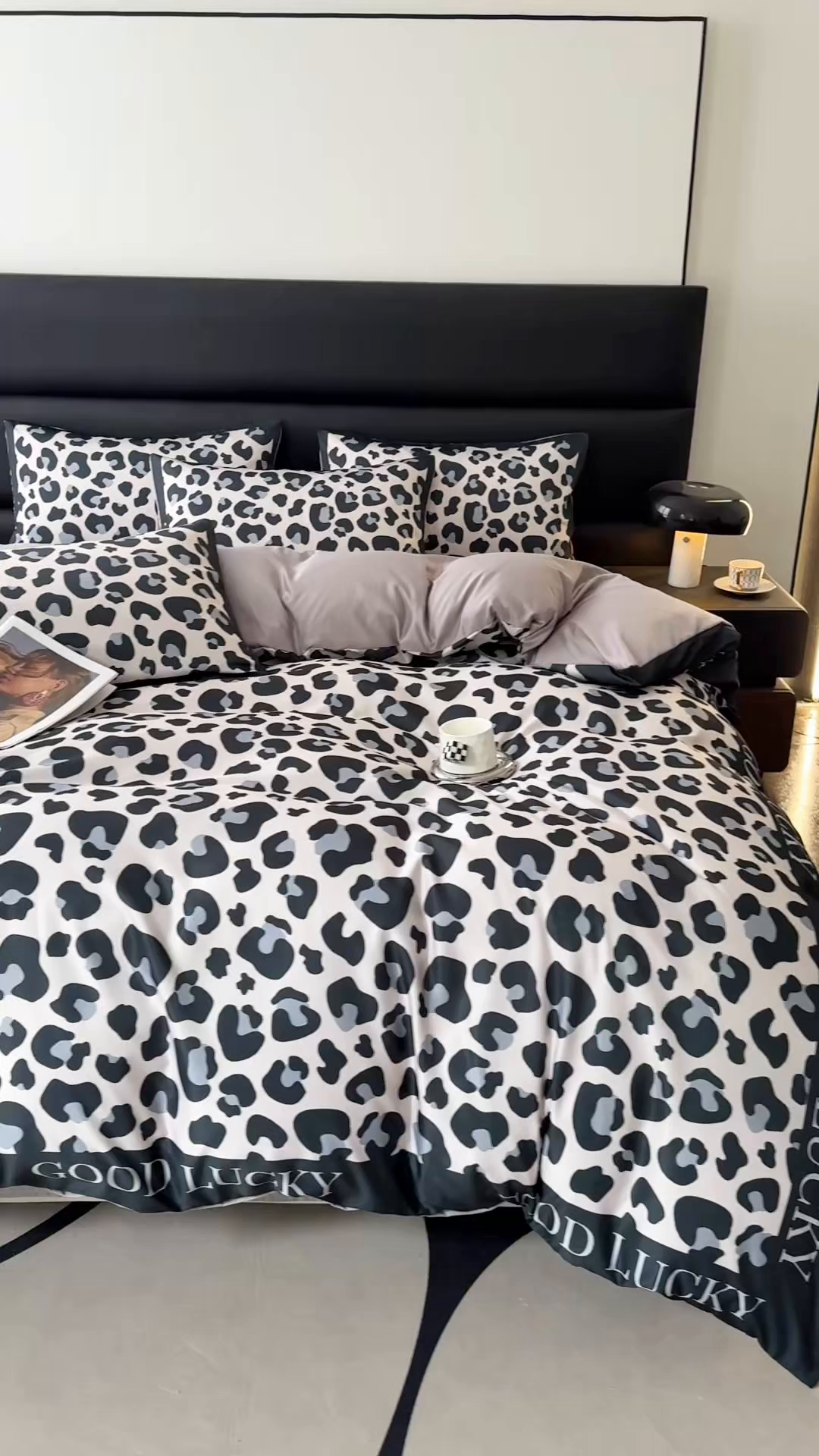 91家纺网 家纺一手货源 找家纺 色鬼布艺高端家居主号 2026新款豹纹水洗真丝款四件套 豹纹-米