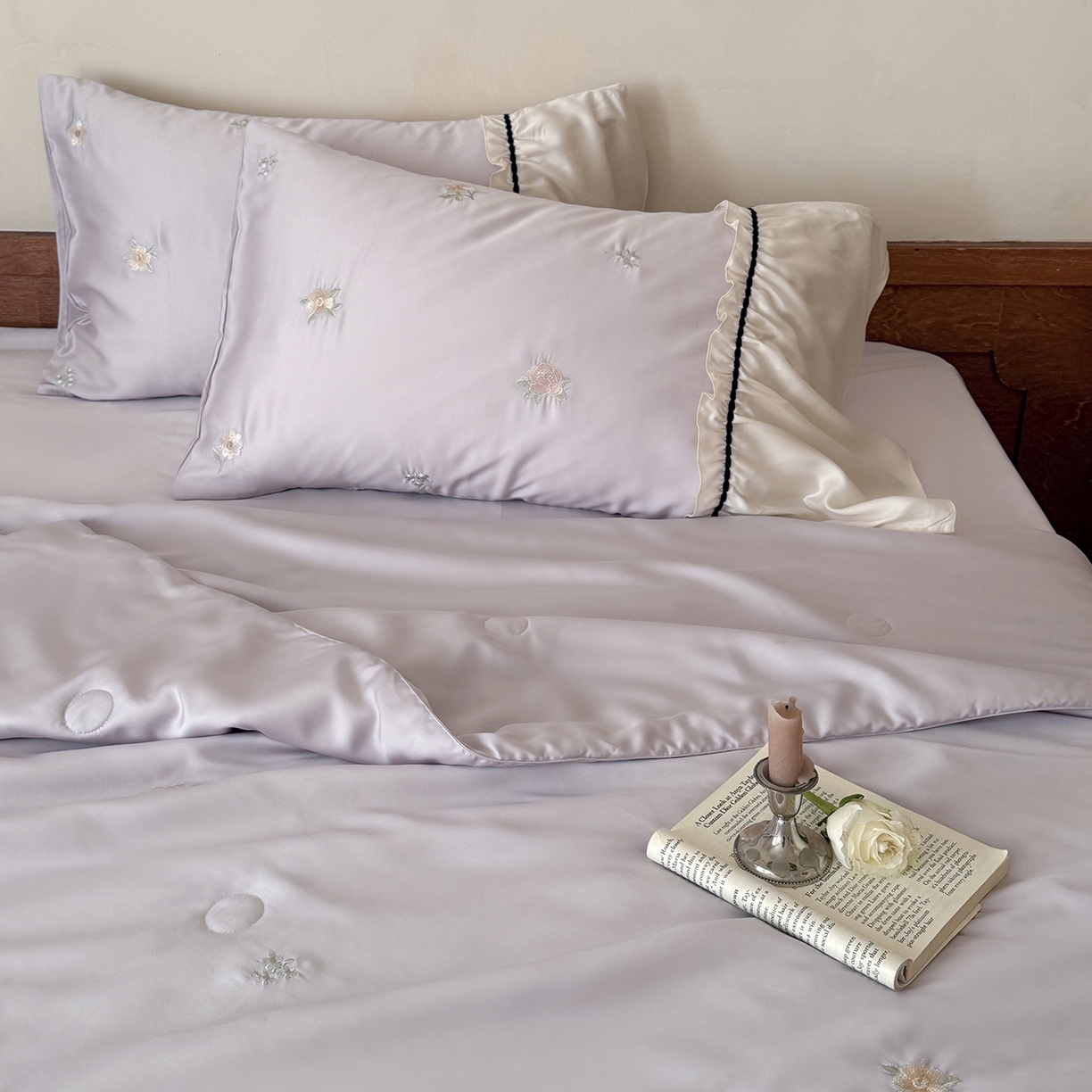 91家纺网 家纺一手货源 找家纺 鹿班家居 2026新款60S兰精天丝刺绣夏被系列-玖野集（标准会员-20元) 紫色