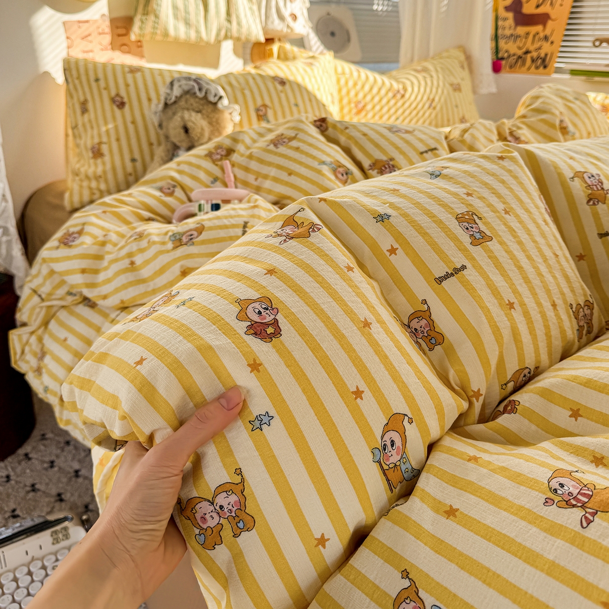 91家纺网 家纺一手货源 找家纺 多品家纺 2026年奶呼呼云感双层纱四件套 橘夏