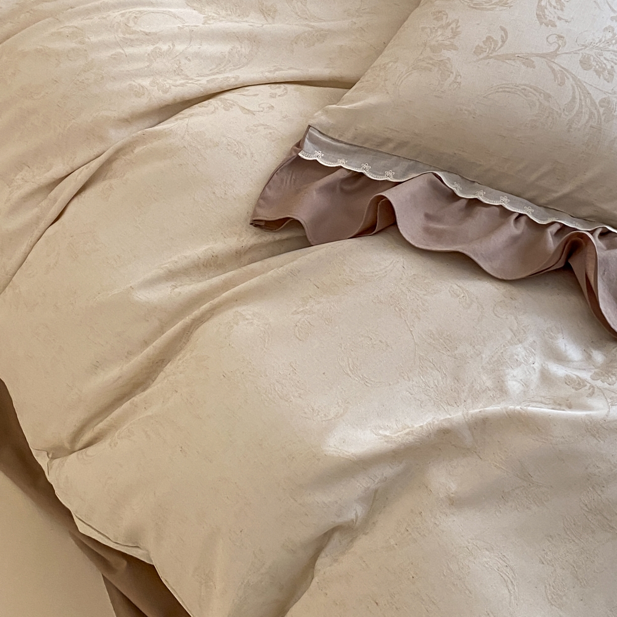 91家纺网 家纺一手货源 找家纺 玉宇阁家居 2026新款色织棉麻大提花四件套-花边款 花边款-植屿