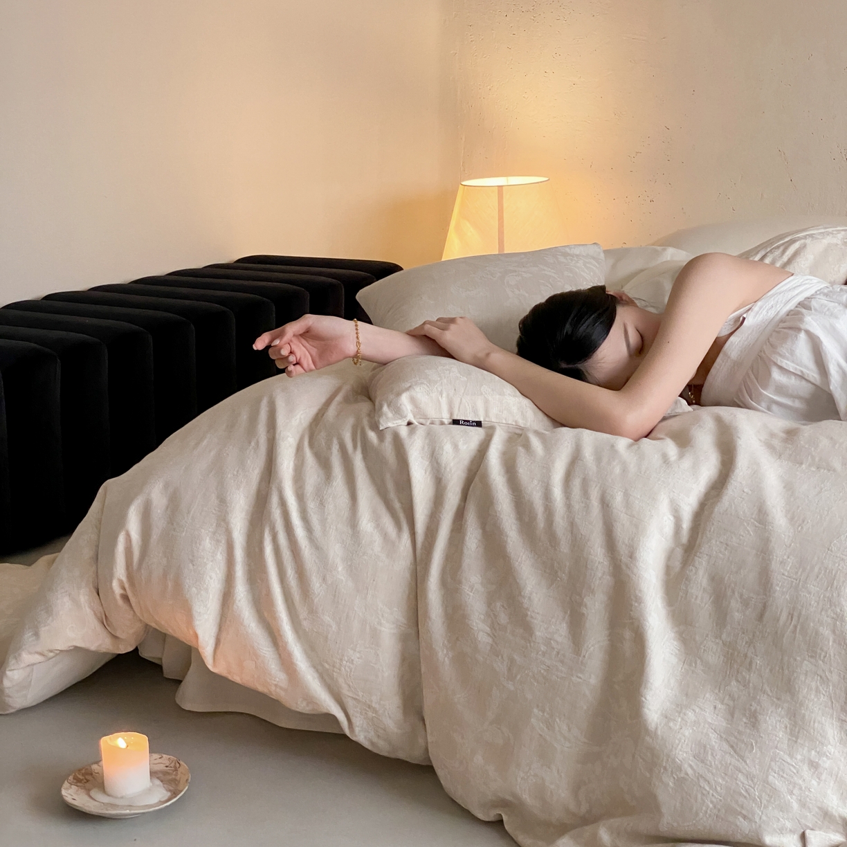 91家纺网 家纺一手货源 找家纺 玉宇阁家居 2026新款色织棉麻大提花四件套-简约款 简约款-莳光-浅痕