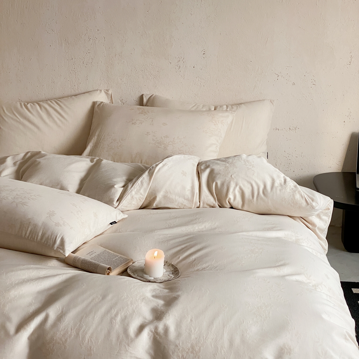 91家纺网 家纺一手货源 找家纺 玉宇阁家居 2026新款色织棉麻大提花四件套-简约款 简约款-匆匆