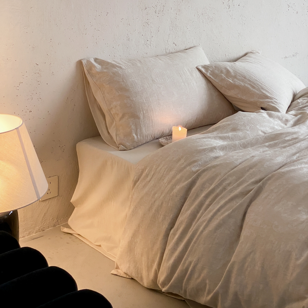 91家纺网 家纺一手货源 找家纺 玉宇阁家居 2026新款色织棉麻大提花四件套-简约款 简约款-莳光-浅痕