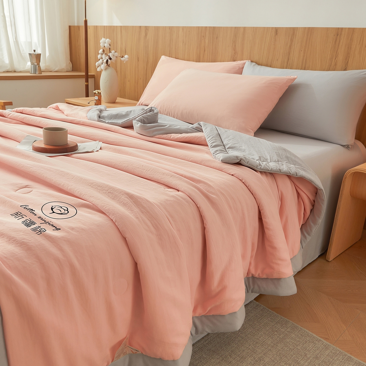 91家纺网 家纺一手货源 找家纺 晓时候 2026春夏新款纯色水洗棉双拼夏被新疆棉花被夏凉被空调被被子被芯-素夏 素夏-粉灰