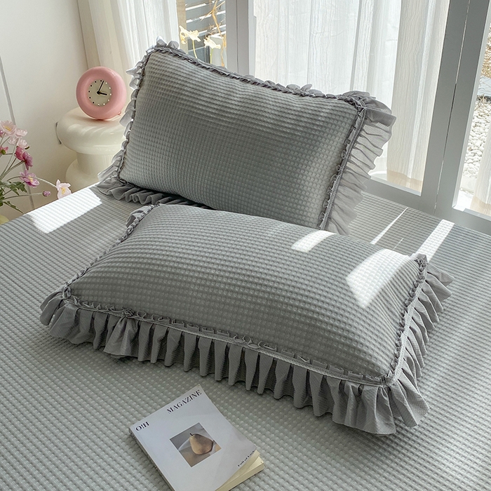 91家纺网 家纺一手货源 找家纺 七里香 2026春夏新款2026新款华夫格3D千鸟格冰豆豆凉席床裙款三件套 华夫格-浅灰