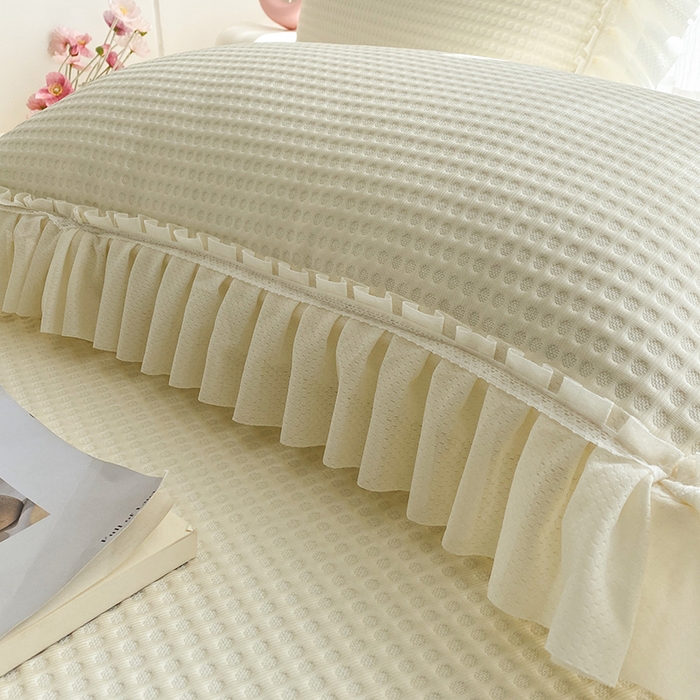 91家纺网 家纺一手货源 找家纺 七里香 2026春夏新款2026新款华夫格3D千鸟格冰豆豆凉席床裙款三件套 华夫格-米白