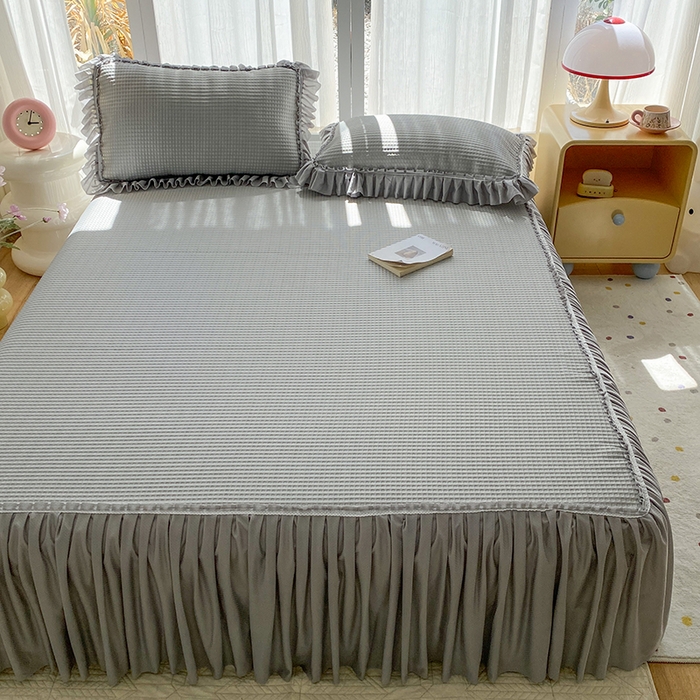 91家纺网 家纺一手货源 找家纺 七里香 2026春夏新款2026新款华夫格3D千鸟格冰豆豆凉席床裙款三件套 华夫格-浅灰