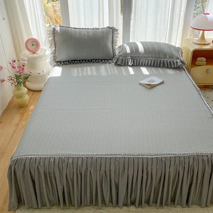 91家纺网 家纺一手货源 找家纺 七里香 2026春夏新款2026新款华夫格3D千鸟格冰豆豆凉席床裙款三件套 华夫格-浅灰