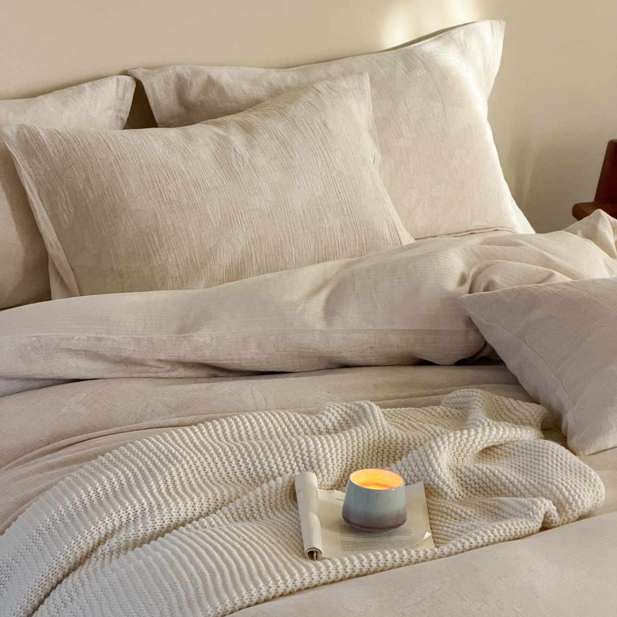 91家纺网 家纺一手货源 找家纺 尚品本色 2026春夏新款无印风A类色织棉麻提花柔软四件套 锦瑟