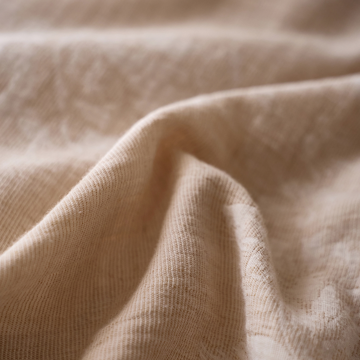 91家纺网 家纺一手货源 找家纺 泰迪爱兰Teddy ISLAND 2026春夏新款无印风A类色织棉麻提花柔软四件套 缠枝