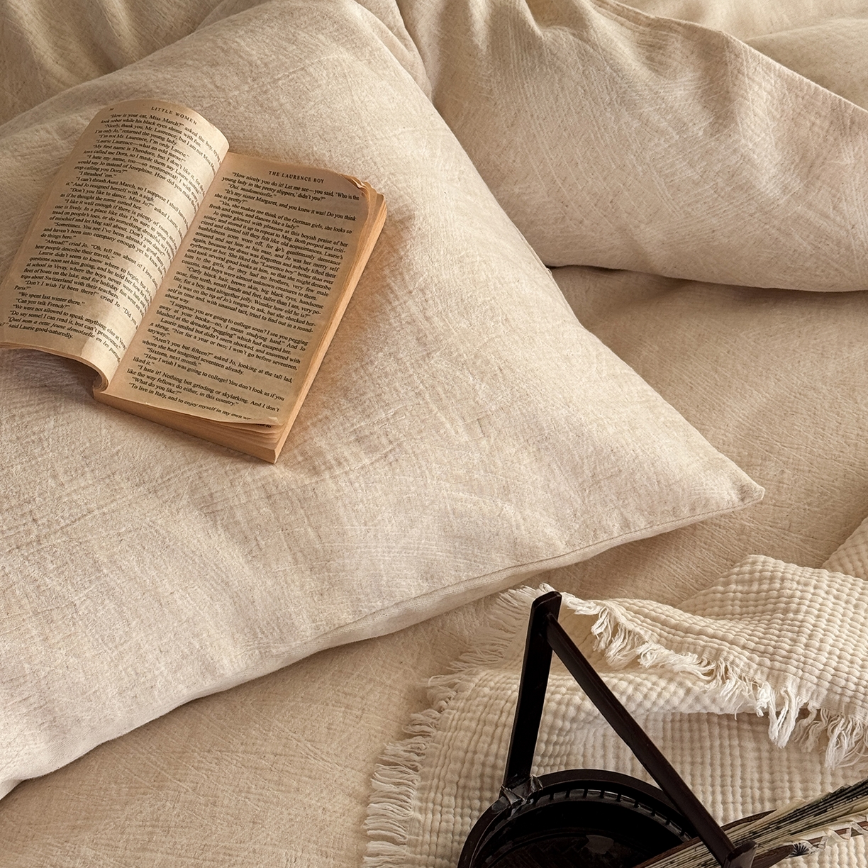 91家纺网 家纺一手货源 找家纺 泰迪爱兰Teddy ISLAND 2026春夏新款无印风A类色织棉麻提花柔软四件套 鎏光