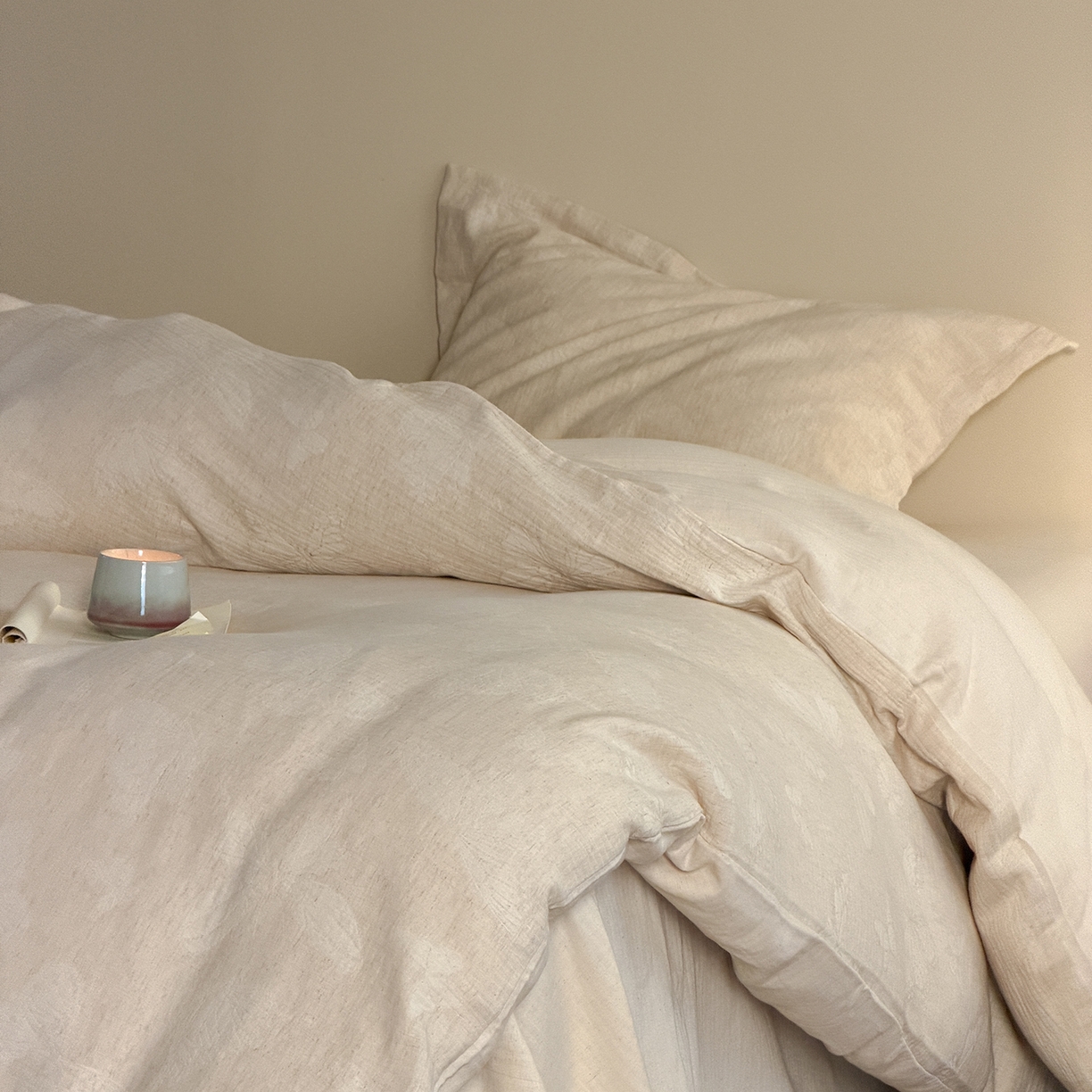 91家纺网 家纺一手货源 找家纺 泰迪爱兰Teddy ISLAND 2026春夏新款无印风A类色织棉麻提花柔软四件套 锦瑟