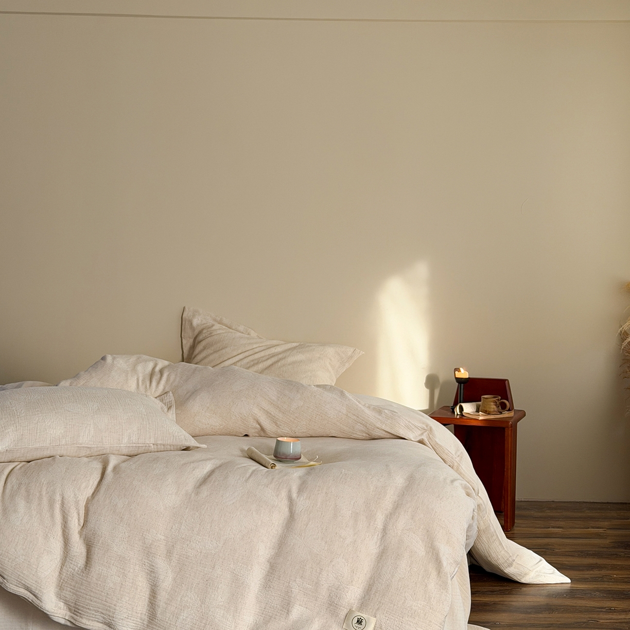 91家纺网 家纺一手货源 找家纺 泰迪爱兰Teddy ISLAND 2026春夏新款无印风A类色织棉麻提花柔软四件套 锦瑟