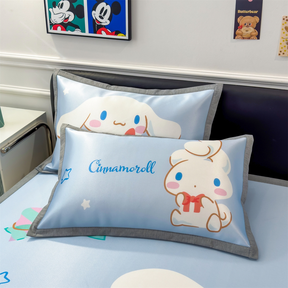 91家纺网 家纺一手货源 找家纺 兄弟坊 2026新款正版授权A类大版卡通烫光冰丝凉席冰丝席 大耳朵玉桂狗