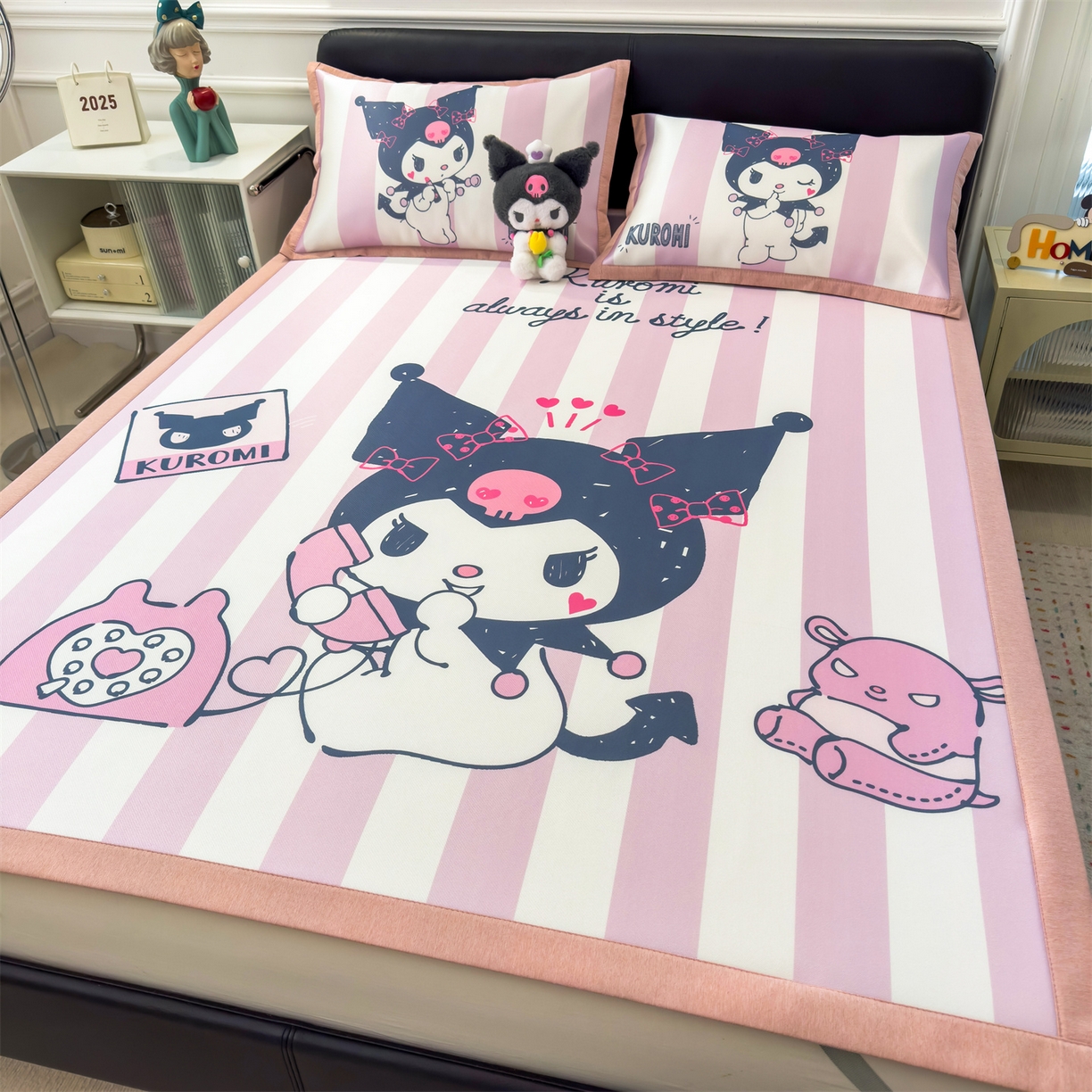 91家纺网 家纺一手货源 找家纺 兄弟坊 2026新款正版授权A类大版卡通烫光冰丝凉席冰丝席 调皮库洛米