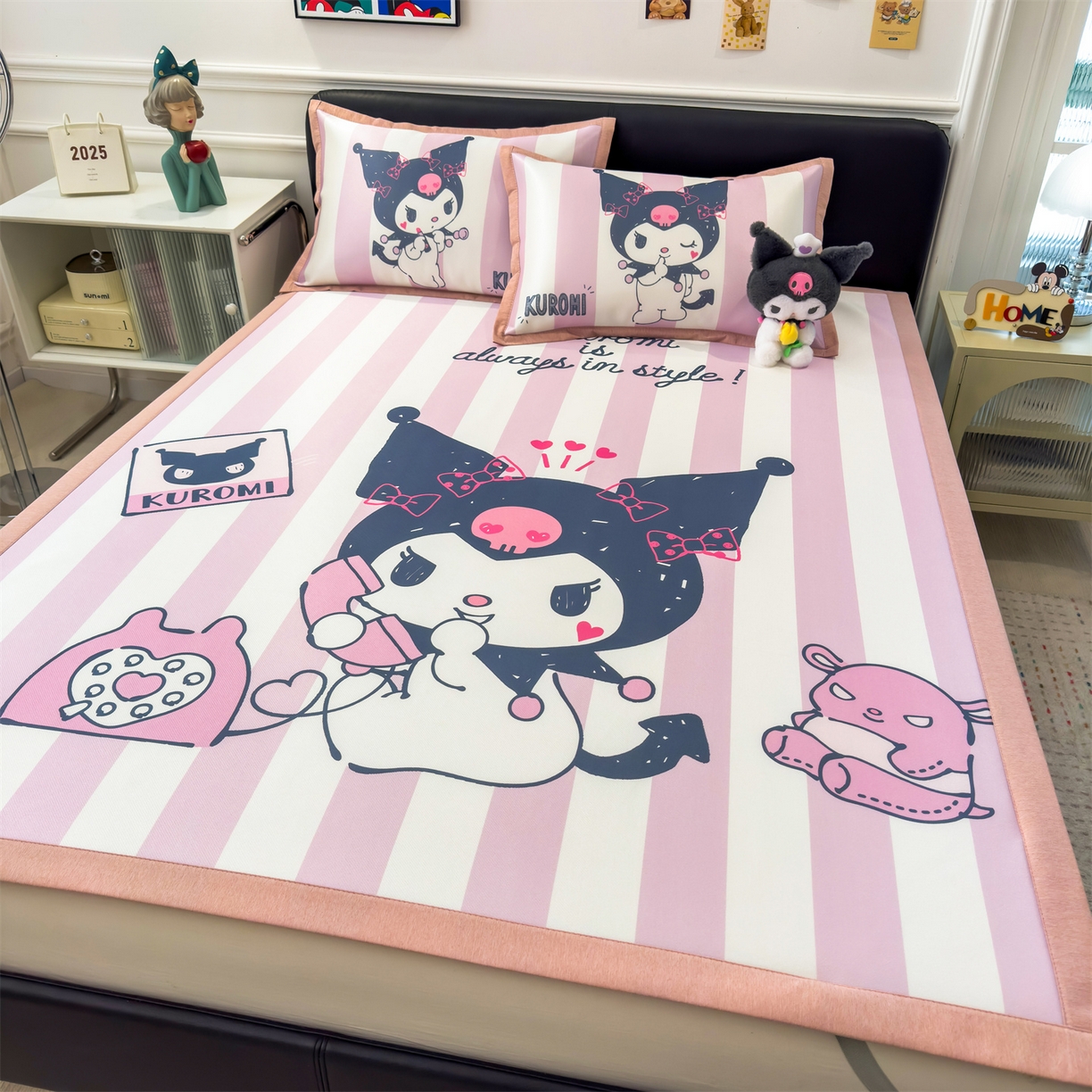 91家纺网 家纺一手货源 找家纺 兄弟坊 2026新款正版授权A类大版卡通烫光冰丝凉席冰丝席 调皮库洛米