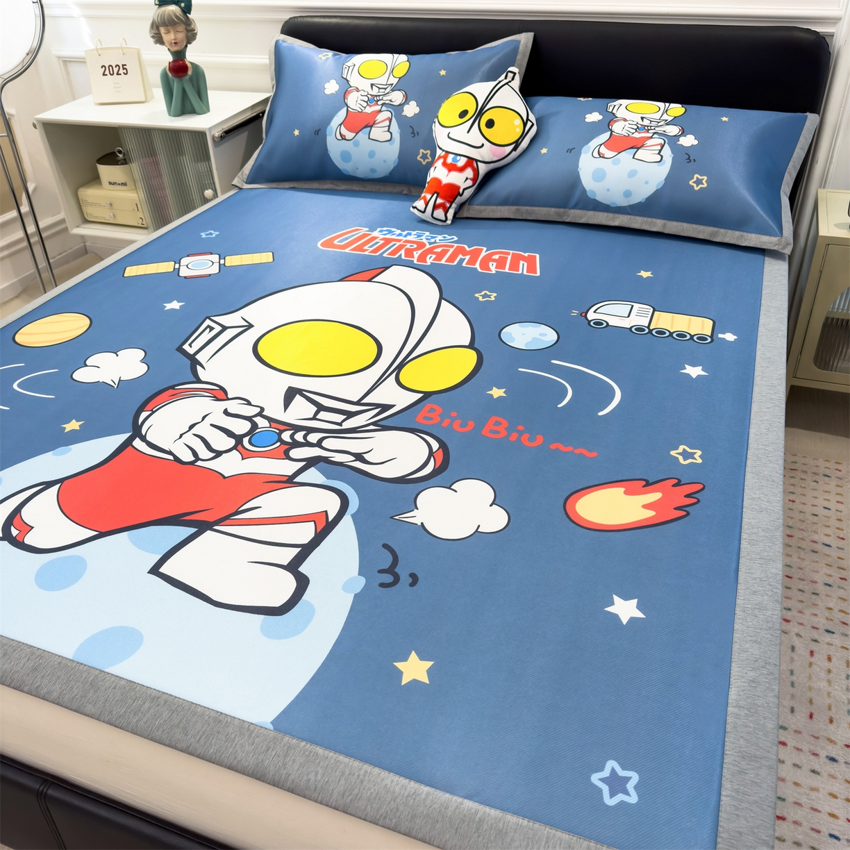 91家纺网 家纺一手货源 找家纺 兄弟坊 2026新款正版授权A类大版卡通烫光冰丝凉席冰丝席 地球奥特曼