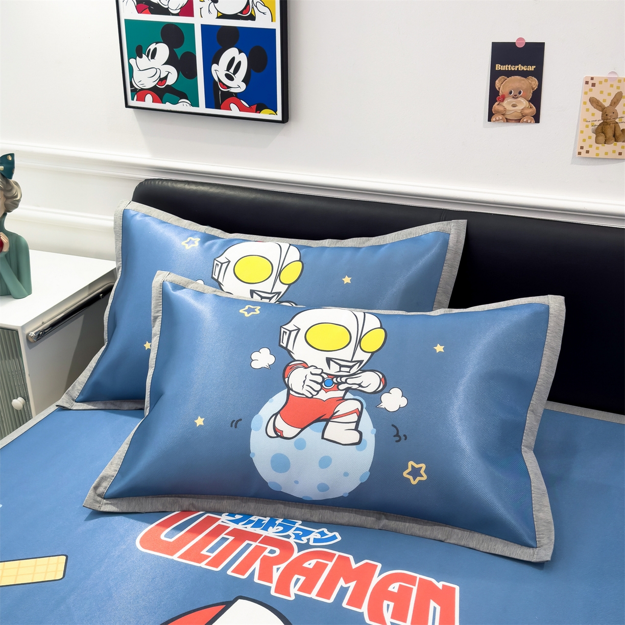 91家纺网 家纺一手货源 找家纺 兄弟坊 2026新款正版授权A类大版卡通烫光冰丝凉席冰丝席 地球奥特曼