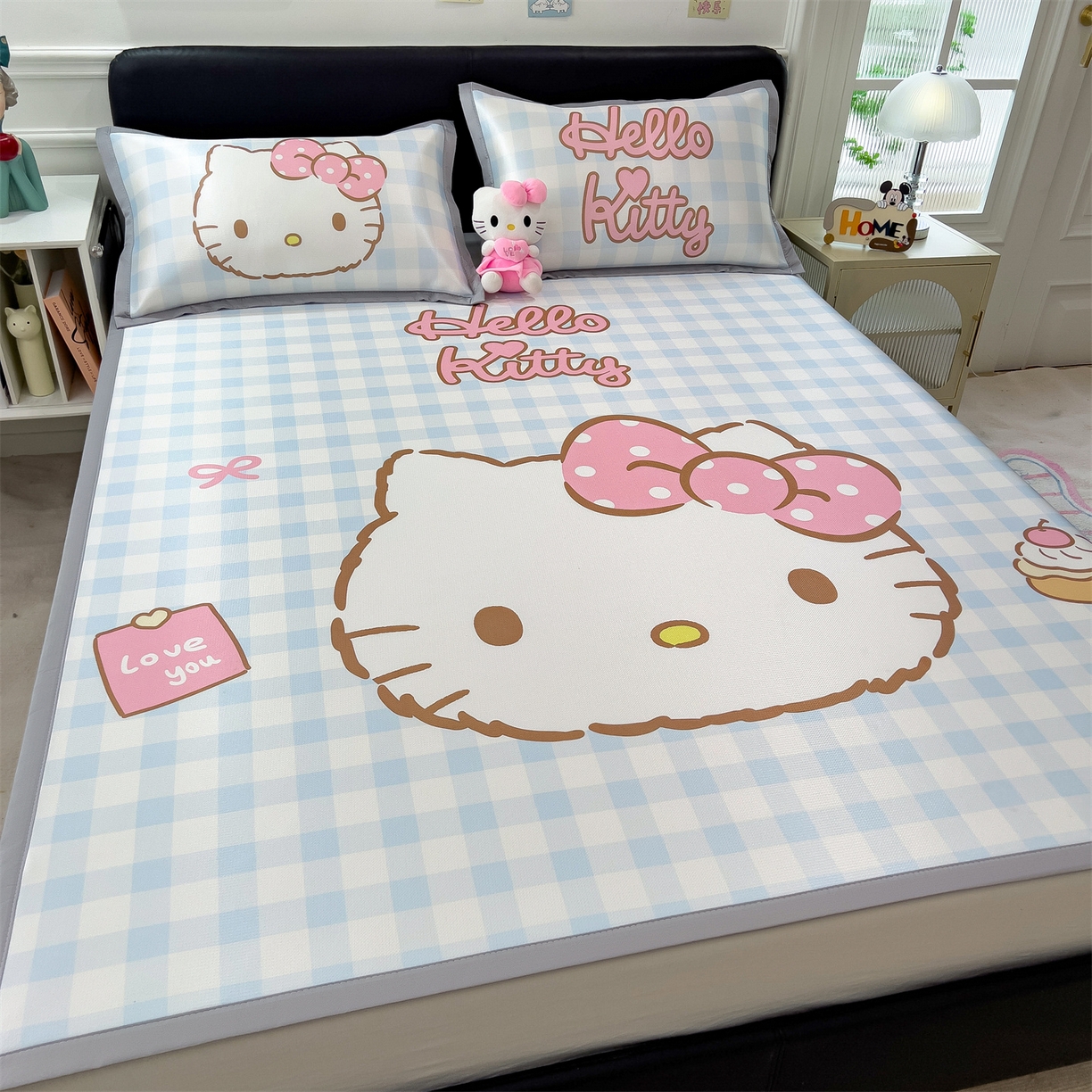 91家纺网 家纺一手货源 找家纺 兄弟坊 2026新款正版授权A类大版卡通烫光冰丝凉席冰丝席 格子kt