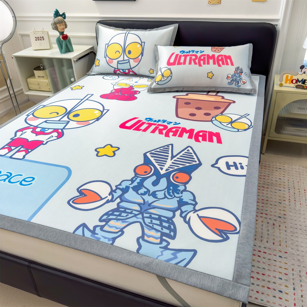 91家纺网 家纺一手货源 找家纺 兄弟坊 2026新款正版授权A类大版卡通烫光冰丝凉席冰丝席 奥特曼打怪兽