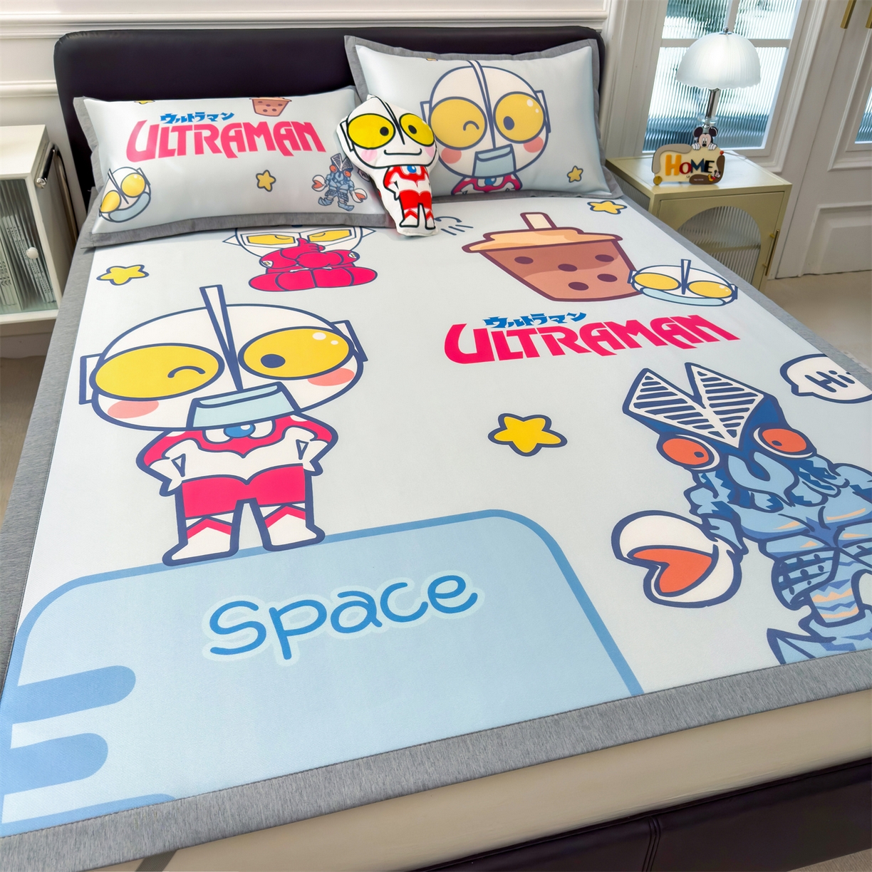 91家纺网 家纺一手货源 找家纺 兄弟坊 2026新款正版授权A类大版卡通烫光冰丝凉席冰丝席 奥特曼打怪兽