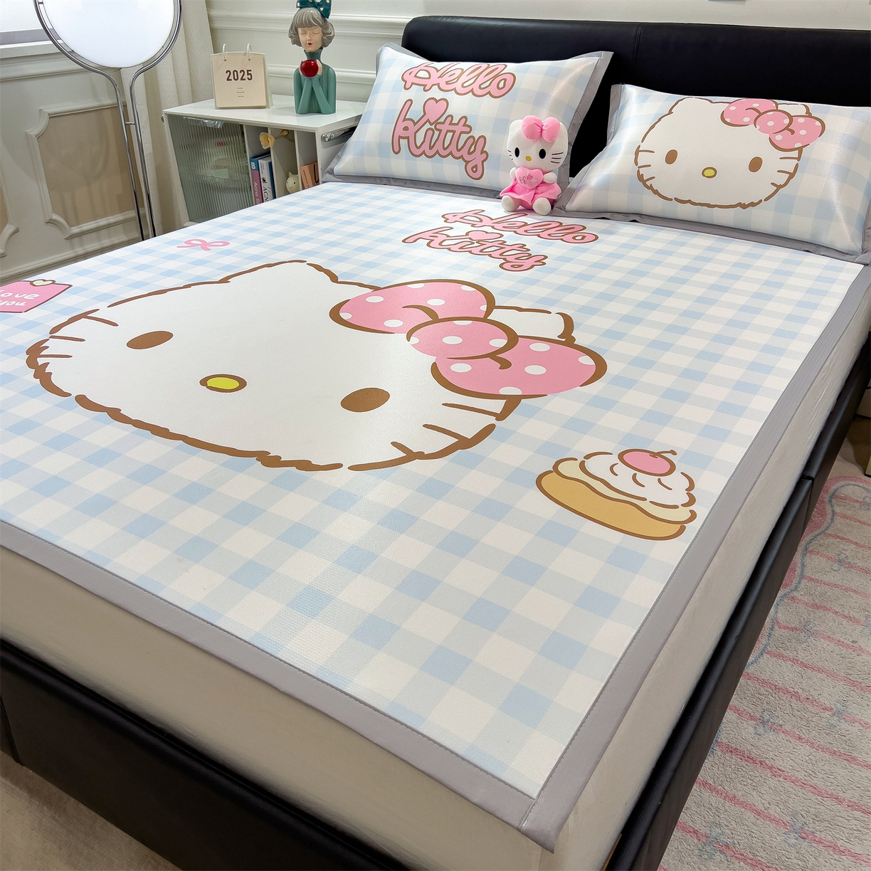 91家纺网 家纺一手货源 找家纺 兄弟坊 2026新款正版授权A类大版卡通烫光冰丝凉席冰丝席 格子kt