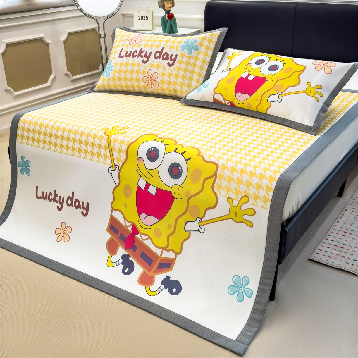 91家纺网 家纺一手货源 找家纺 兄弟坊 2026新款正版授权A类大版卡通烫光冰丝凉席冰丝席 海绵宝宝