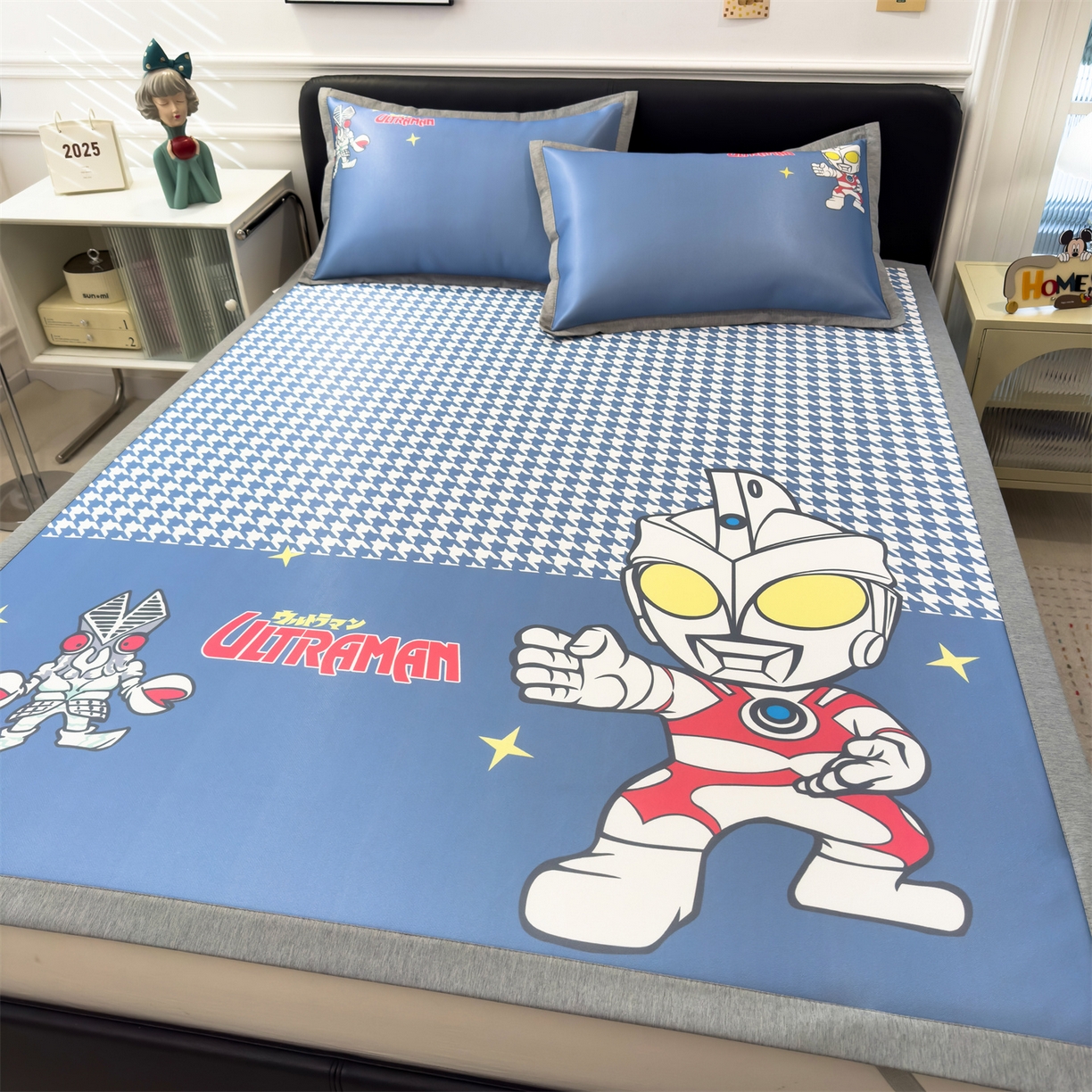 91家纺网 家纺一手货源 找家纺 兄弟坊 2026新款正版授权A类大版卡通烫光冰丝凉席冰丝席 奥特之光