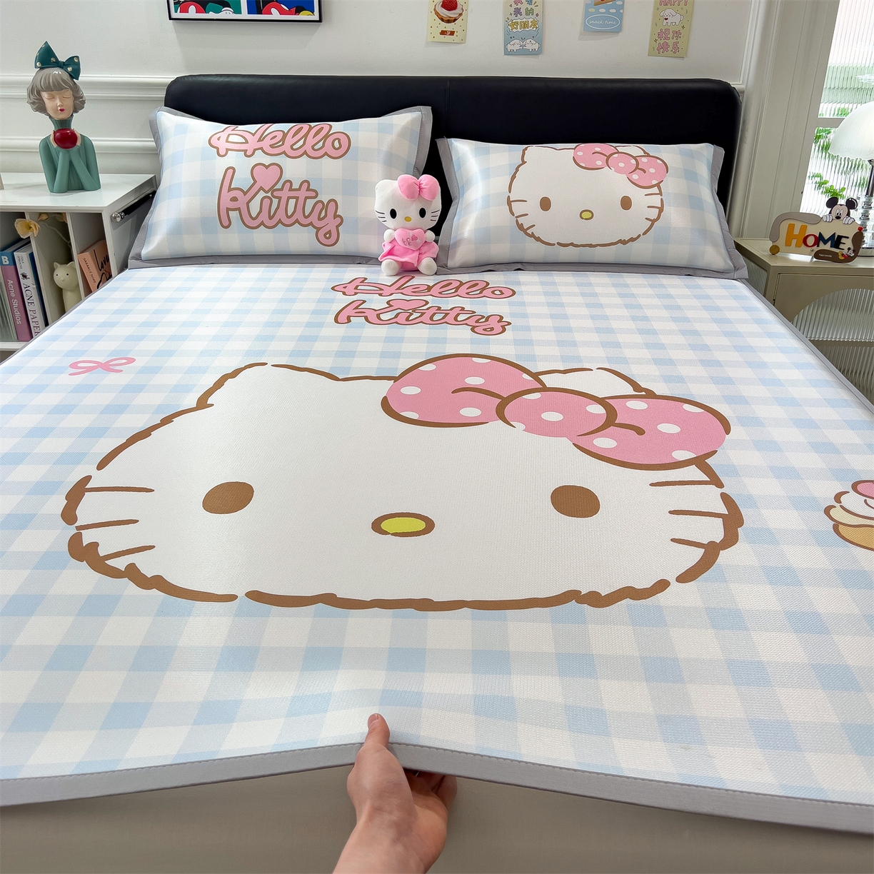 91家纺网 家纺一手货源 找家纺 兄弟坊 2026新款正版授权A类大版卡通烫光冰丝凉席冰丝席 格子kt