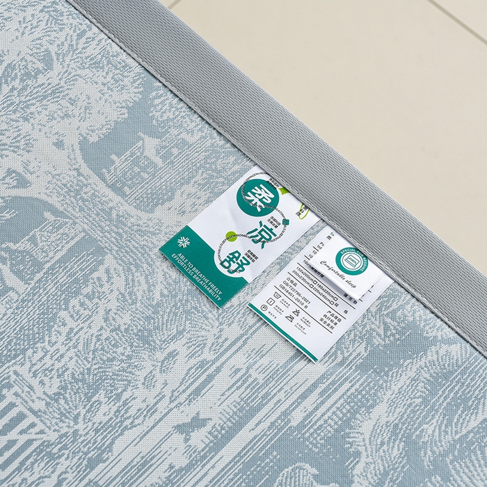91家纺网 家纺一手货源 找家纺 织雅漫 2026春夏新款提花宽边冰丝凉感软席凉席席子-云溪 林间秘境-蓝