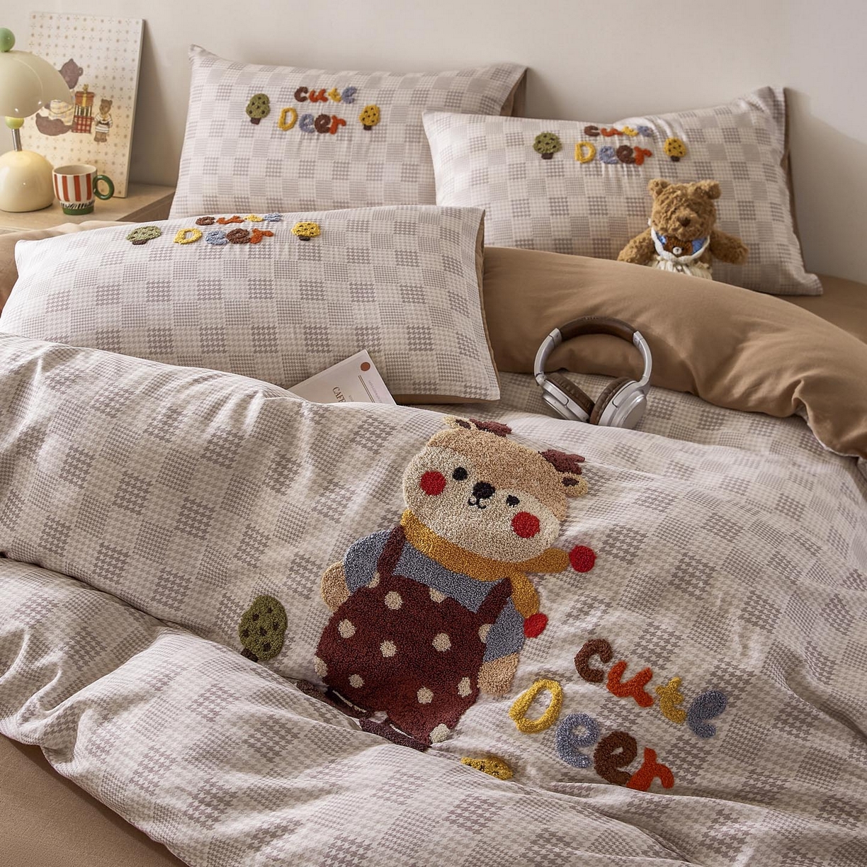 91家纺网 家纺一手货源 找家纺 麦田家纺 2026新款A类全棉双层纱毛巾绣四件套 鹿林