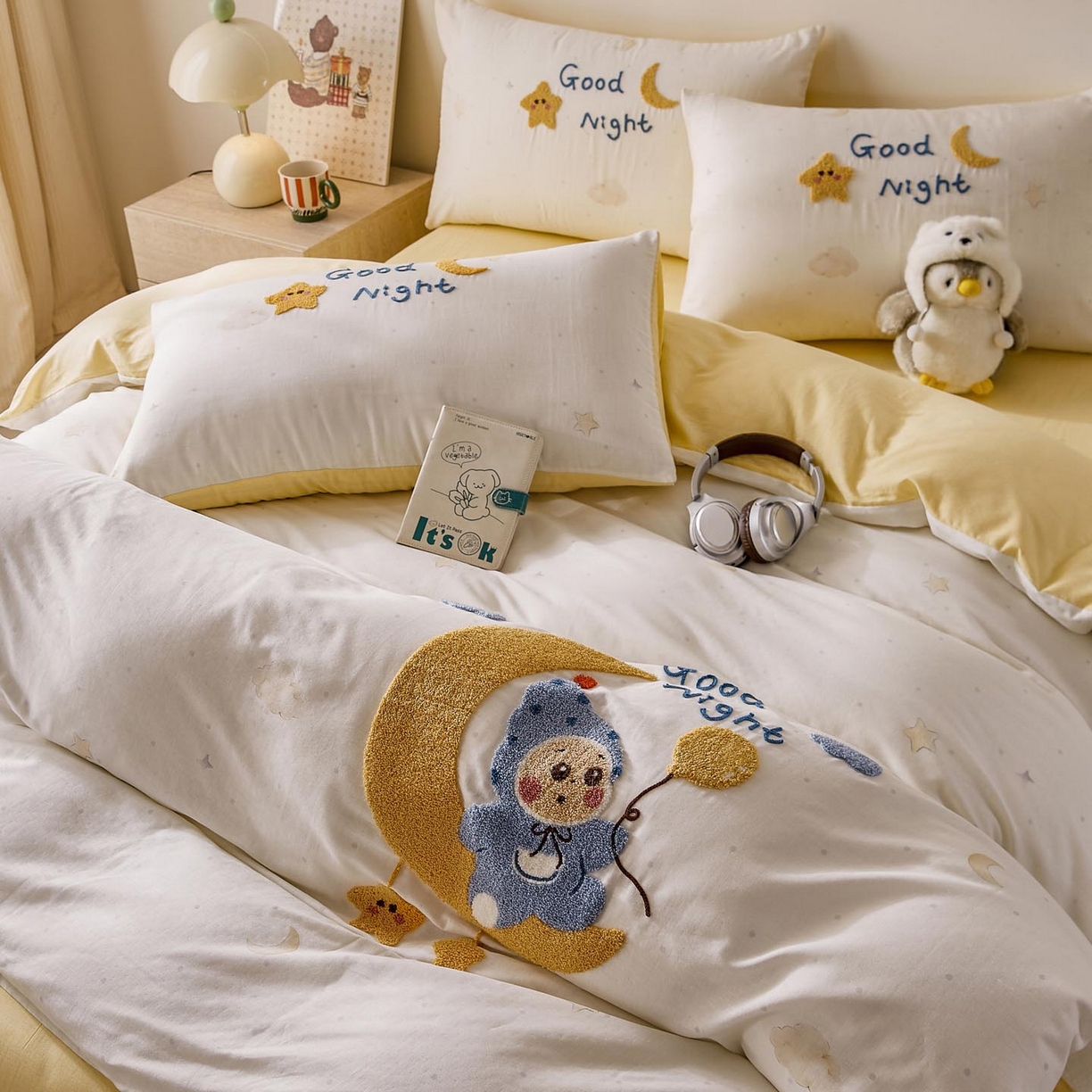 91家纺网 家纺一手货源 找家纺 麦田家纺 2026新款A类全棉双层纱毛巾绣四件套 星月宝贝