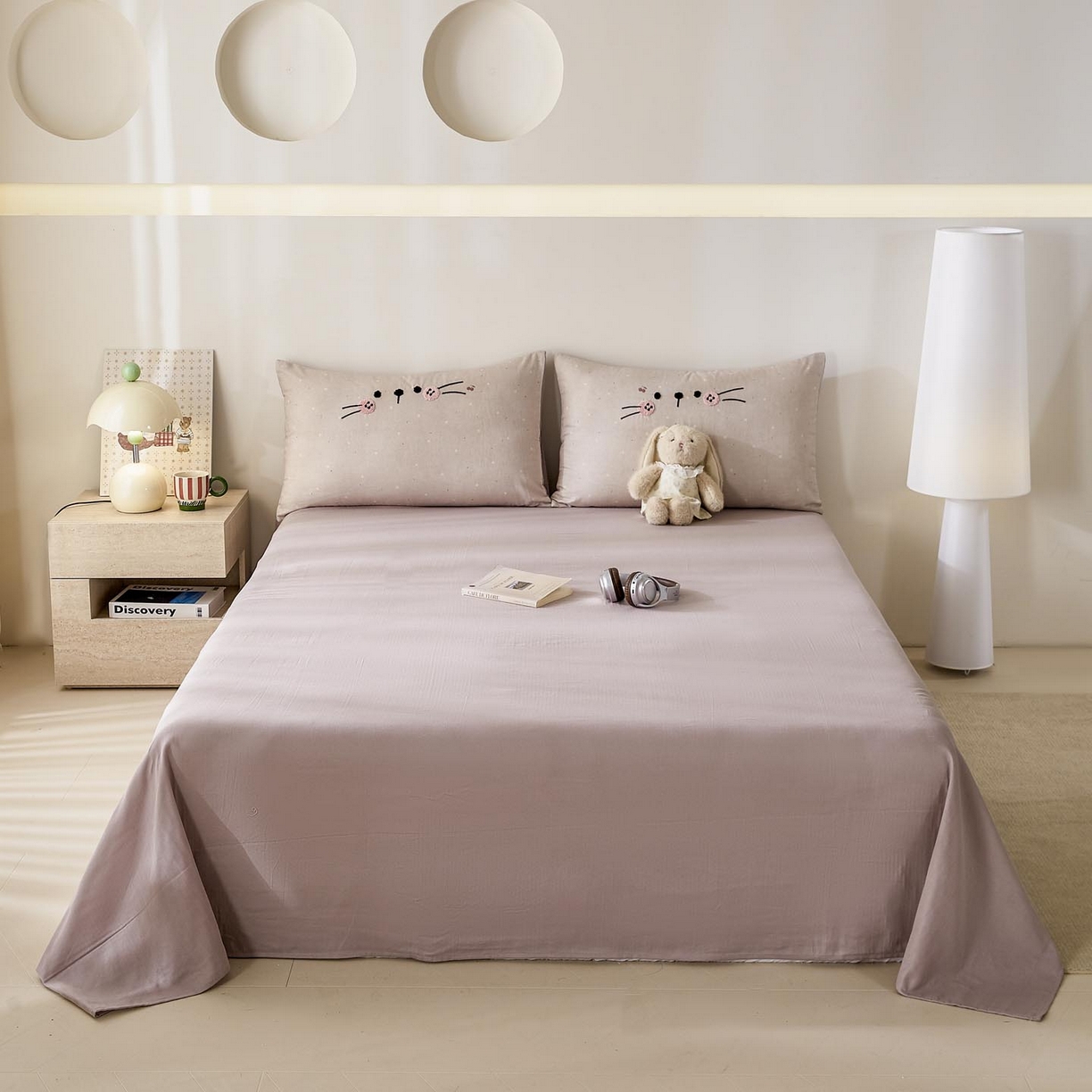 91家纺网 家纺一手货源 找家纺 麦田家纺 2026新款A类全棉双层纱毛巾绣四件套 樱桃猫咪