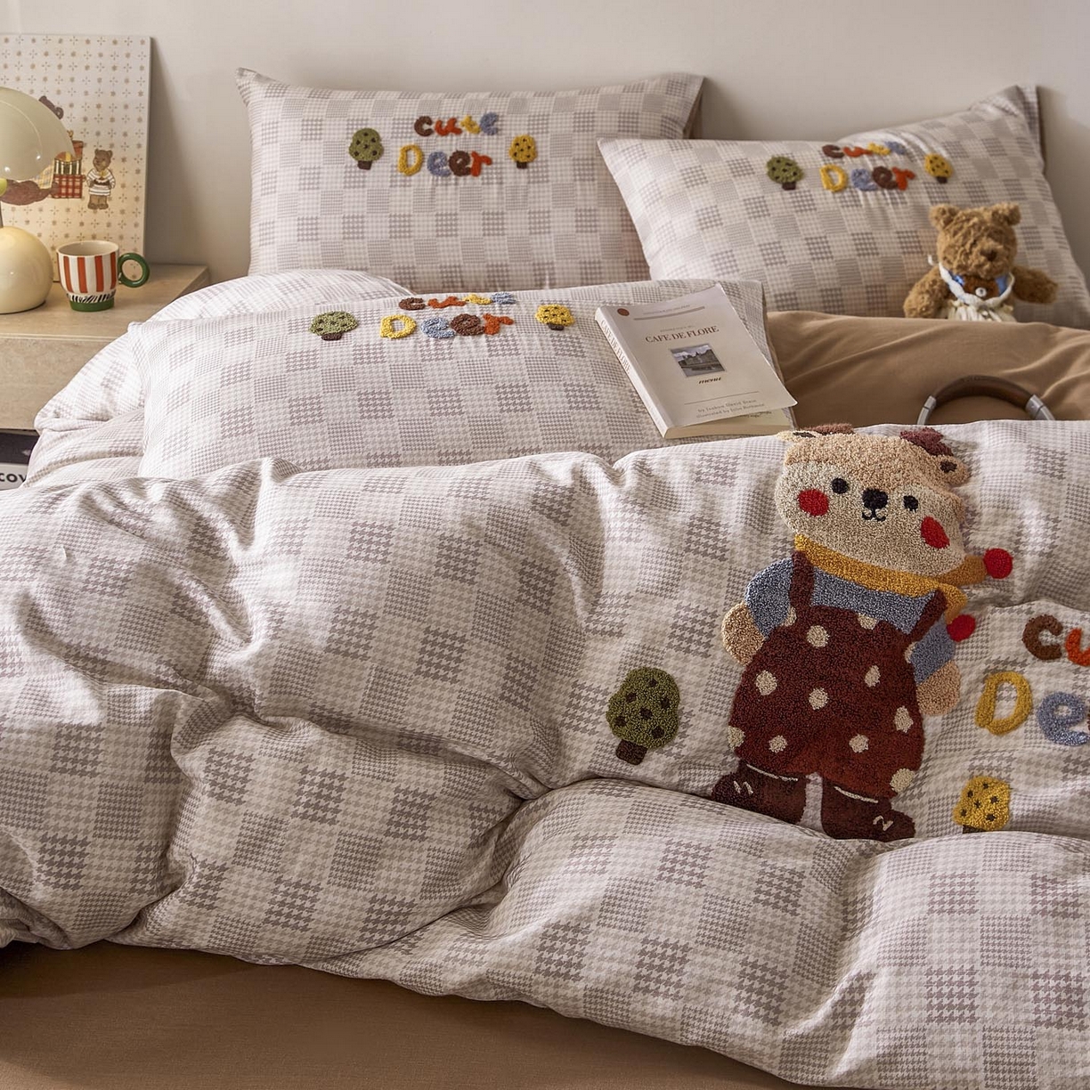 91家纺网 家纺一手货源 找家纺 麦田家纺 2026新款A类全棉双层纱毛巾绣四件套 鹿林