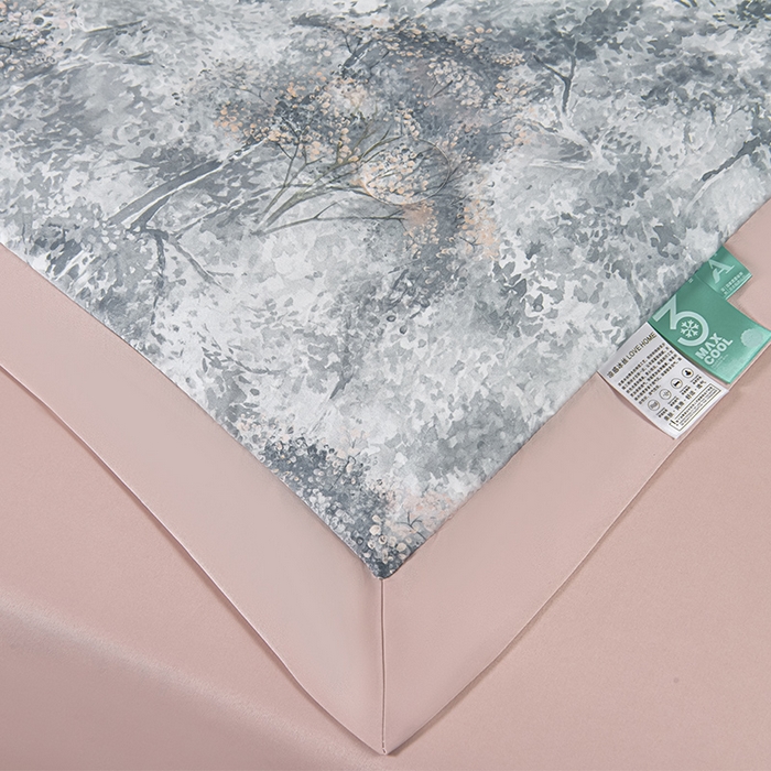 91家纺网 家纺一手货源 找家纺 赛丽雅 2026新款拼角轻奢冰丝凉感夏被四件套 倾城