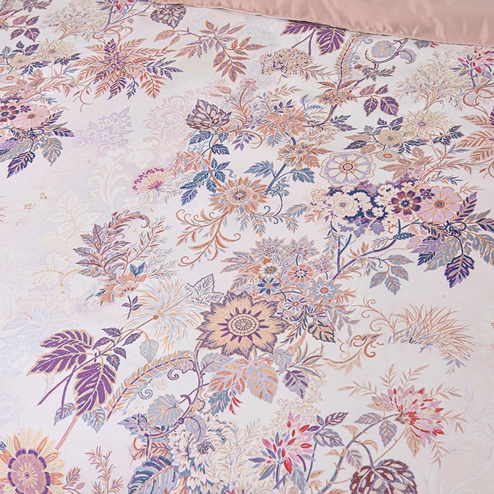 91家纺网 家纺一手货源 找家纺 赛丽雅 2026新款拼角轻奢冰丝凉感夏被四件套 赛雅-粉