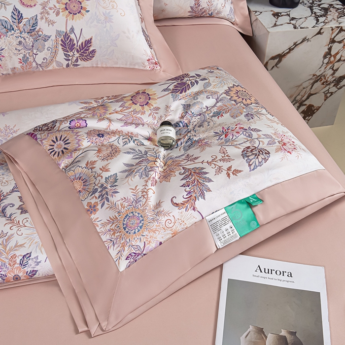 91家纺网 家纺一手货源 找家纺 赛丽雅 2026新款拼角轻奢冰丝凉感夏被四件套 赛雅-粉