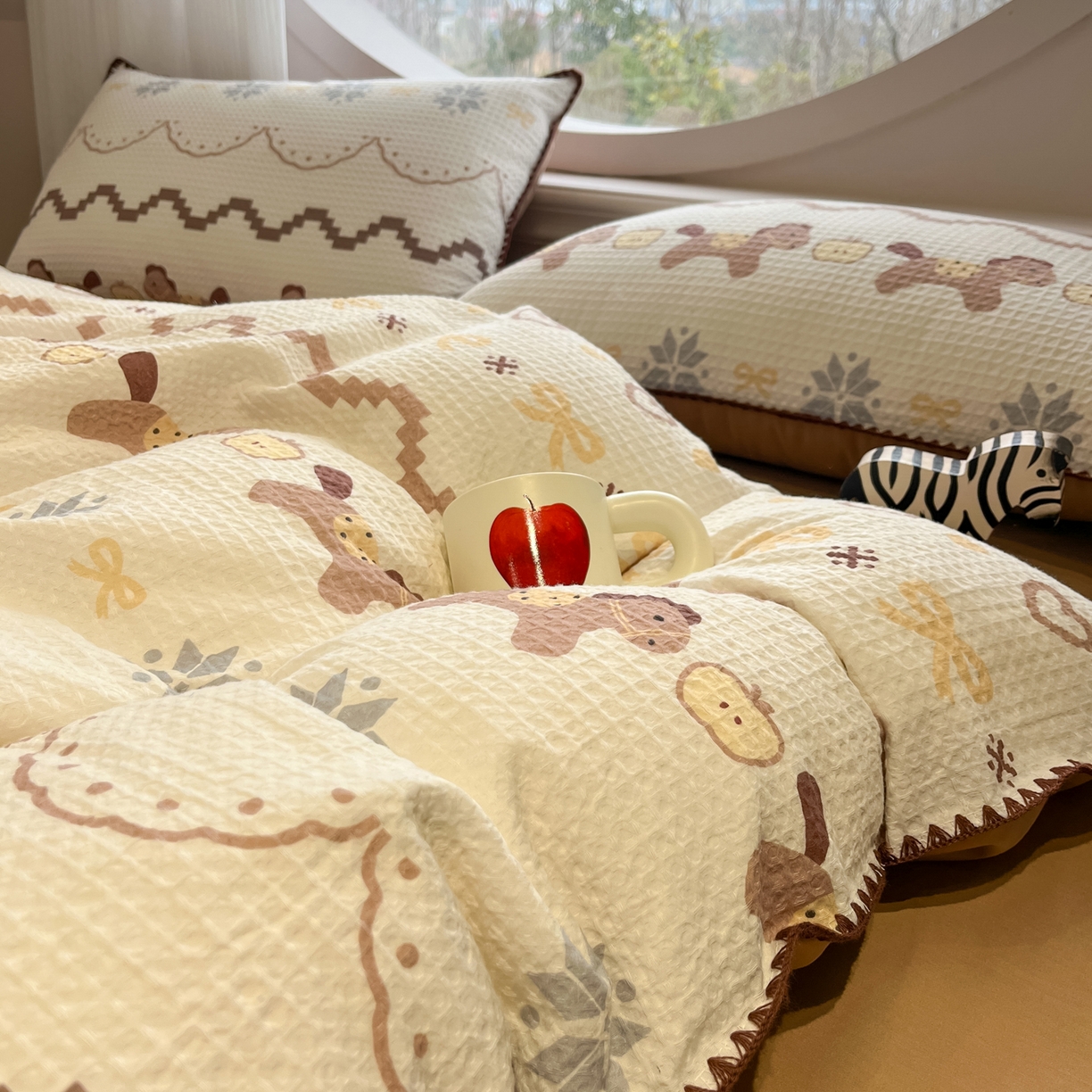 91家纺网 家纺一手货源 找家纺 如一 2026新款全棉华夫格三角针工艺四件套 小马-棕