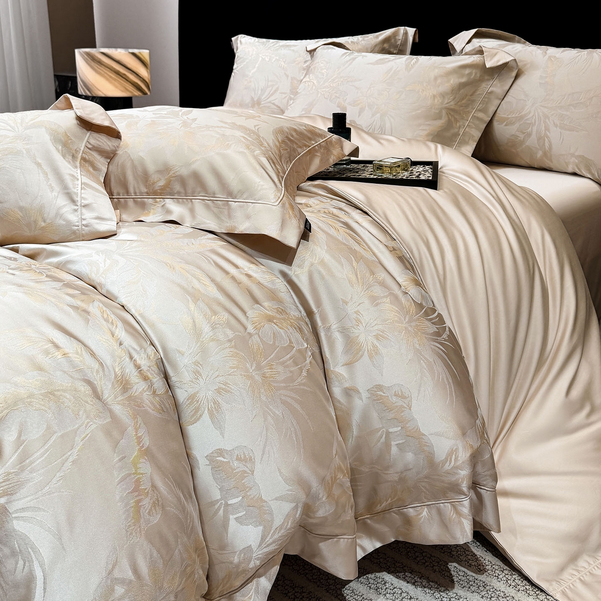 91家纺网 家纺一手货源 找家纺 乔利卡沃 2026高端新品A类长绒棉纯棉四件套100全棉贡缎提花被套床单床笠轻奢风索依 索依-湘金