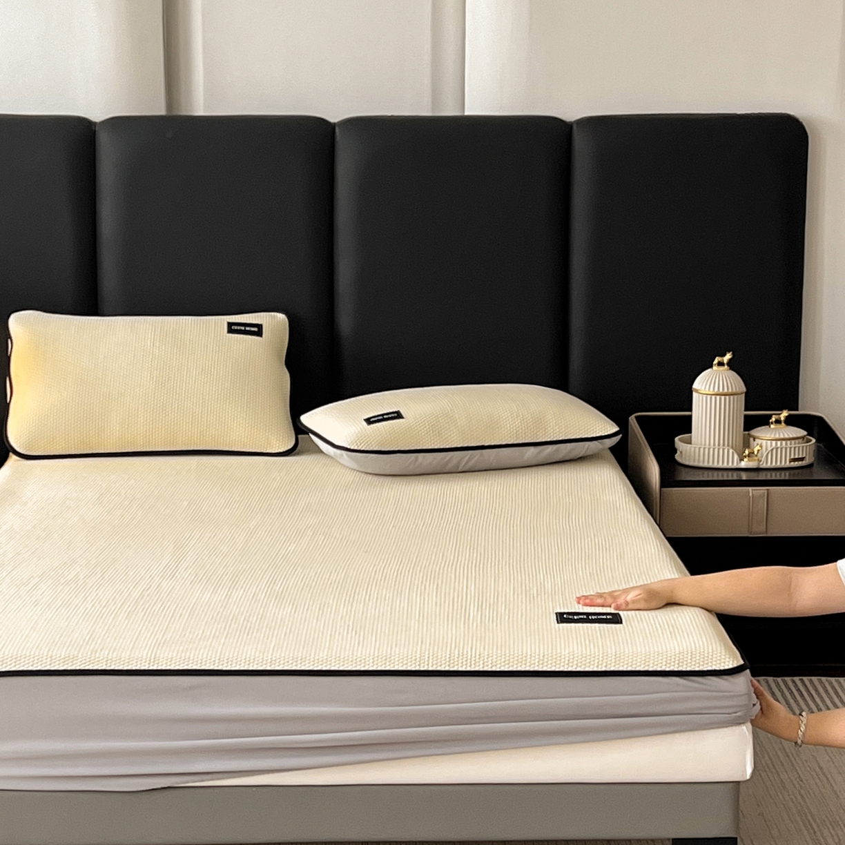 91家纺网 家纺一手货源 找家纺 禧禾 2026春夏新款PE泡小豆提花华夫格凉席席子-简约生活 简约生活-米白